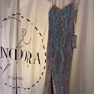 Prom sparkly mermaid dress with slit. Only worn 1